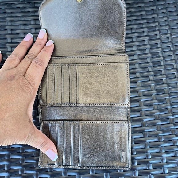 Coach Brown and Tan Signature Wallet - Picture 6 of 10